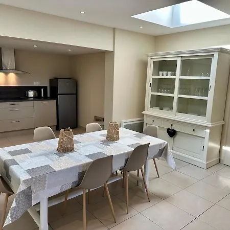 L'ecluse De Louise, Vue Sur Baie *